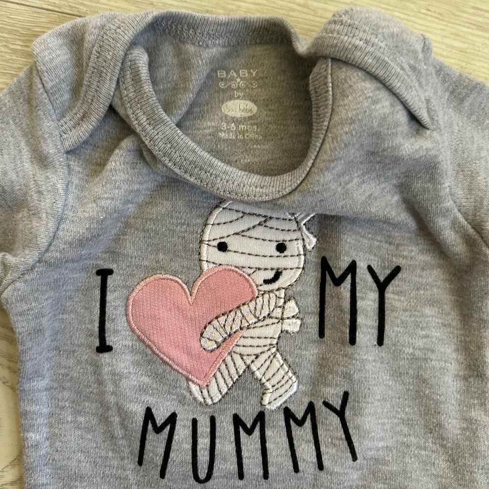 Halloween Baby Outfits and Essentials Bundle NWT - Picture 11 of 16